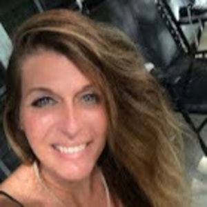 Meet your Posher, Lacey